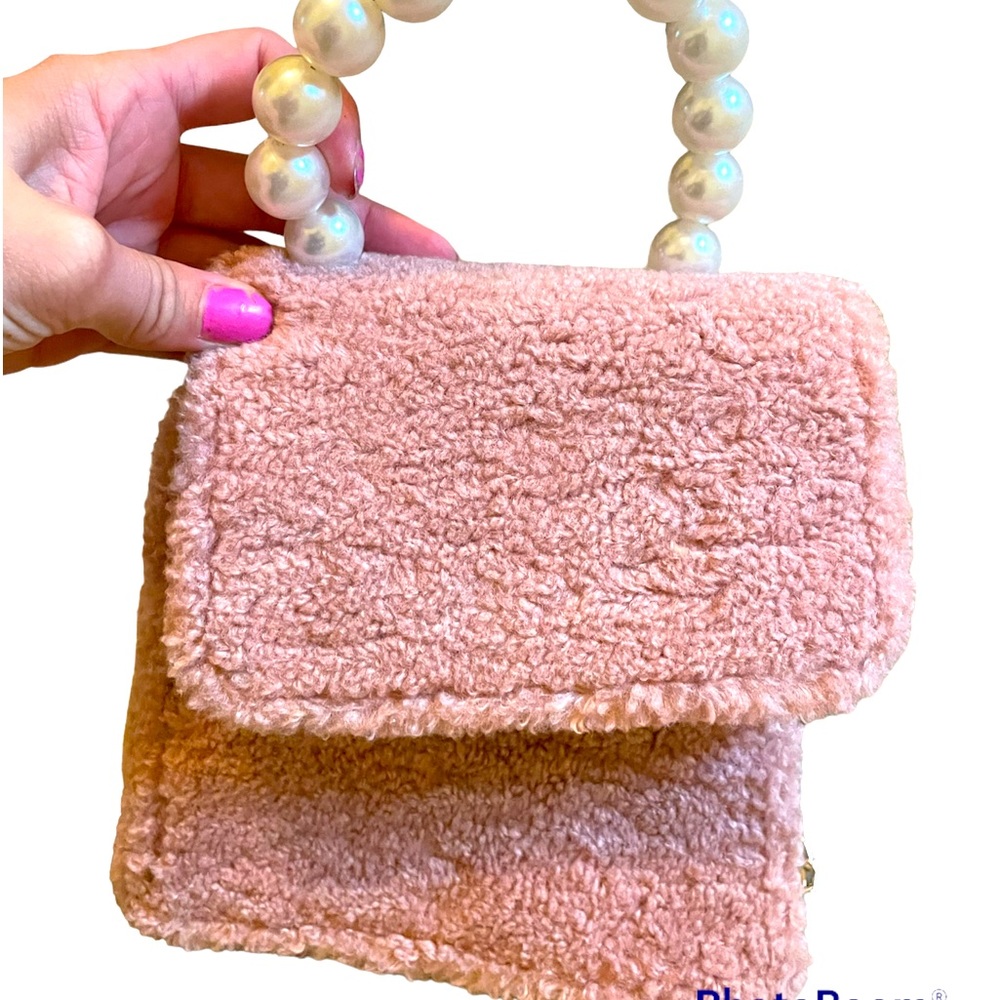 Pink purse